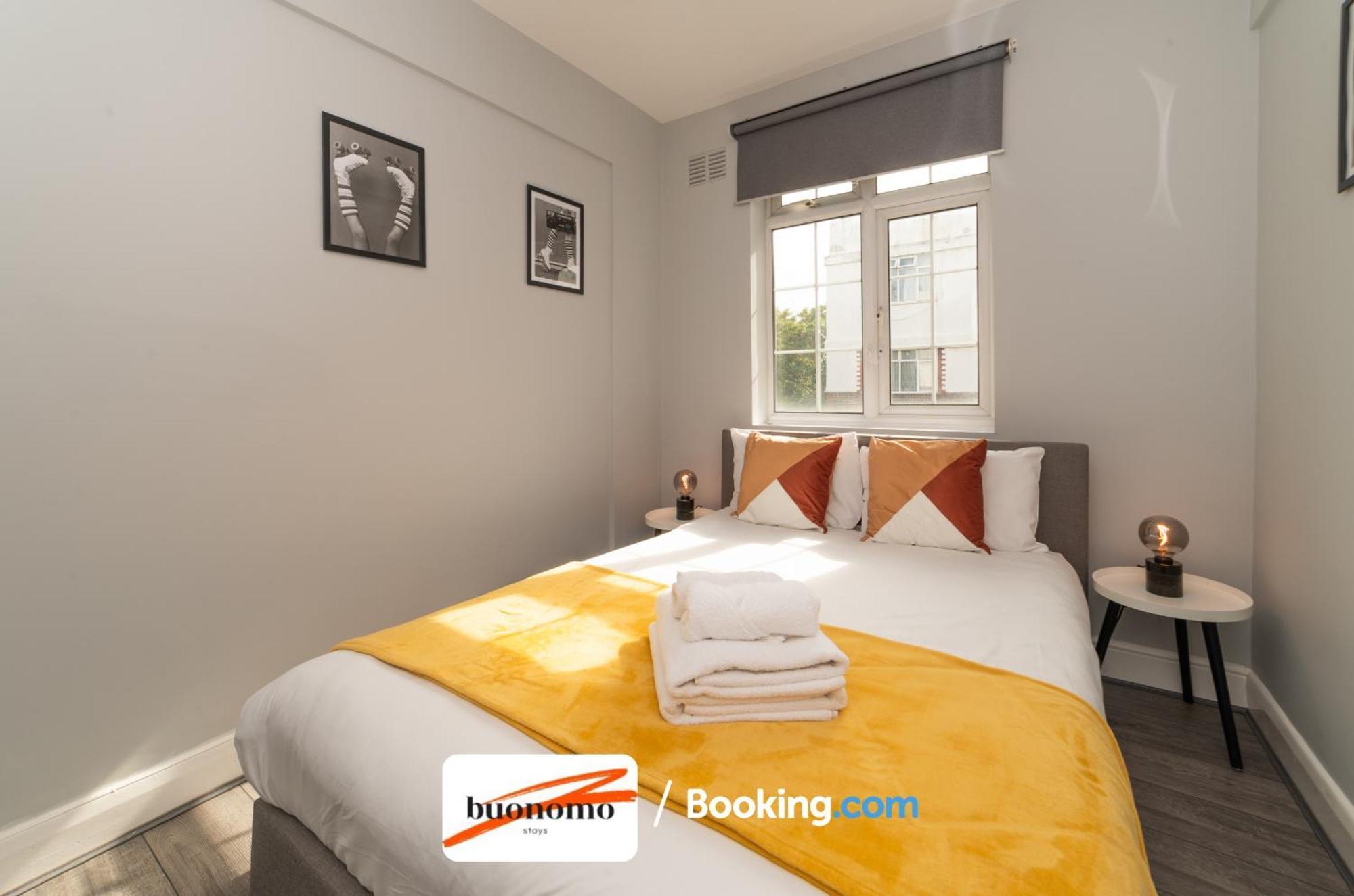 Two Bedroom Apartment By Buonomo Stays Short Lets & Serviced Accommodation With Balcony Λονδίνο Εξωτερικό φωτογραφία